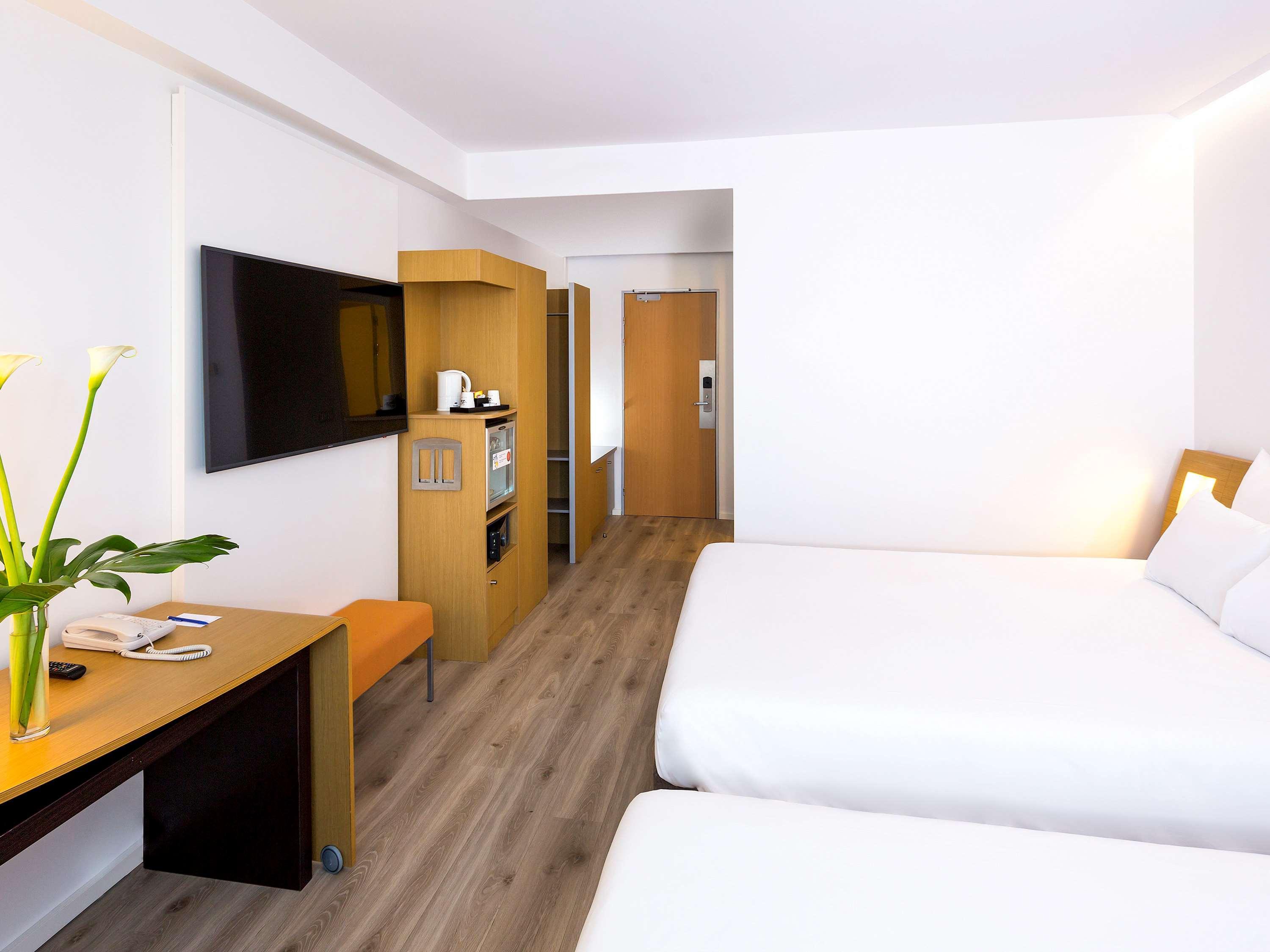 Novotel Campo De Las Naciones Madrid Luaran gambar